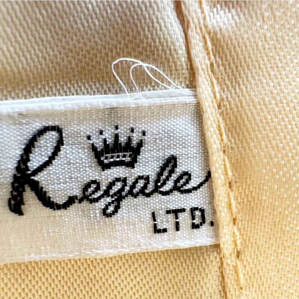 Vintage Tapestry Metallic La Regale Bag - Picture 6 of 9